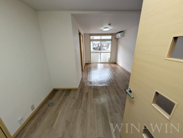 エルディム新栄 Bの内装