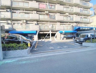 【その他共用部分】 | グランドールＵＮＳ | 駐車場です。