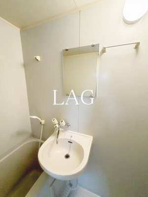 【洗面所】 | 植野ハイツ | 洗面台です。