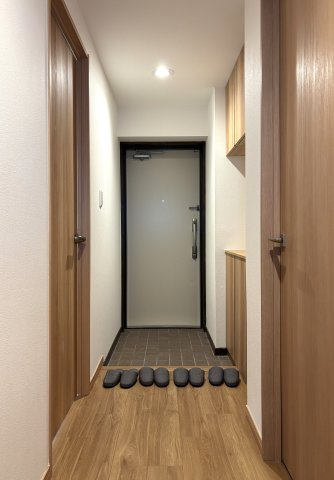 コスモ小針の玄関