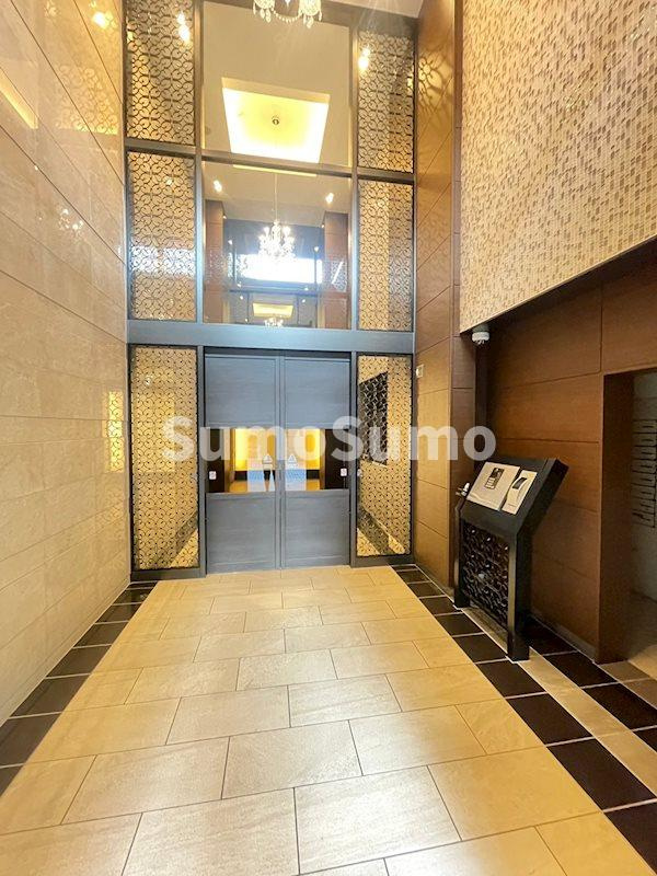 ウィスタリア レジデンス 博多のエントランス