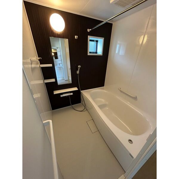 川口市大字久左衛門新田の倉庫