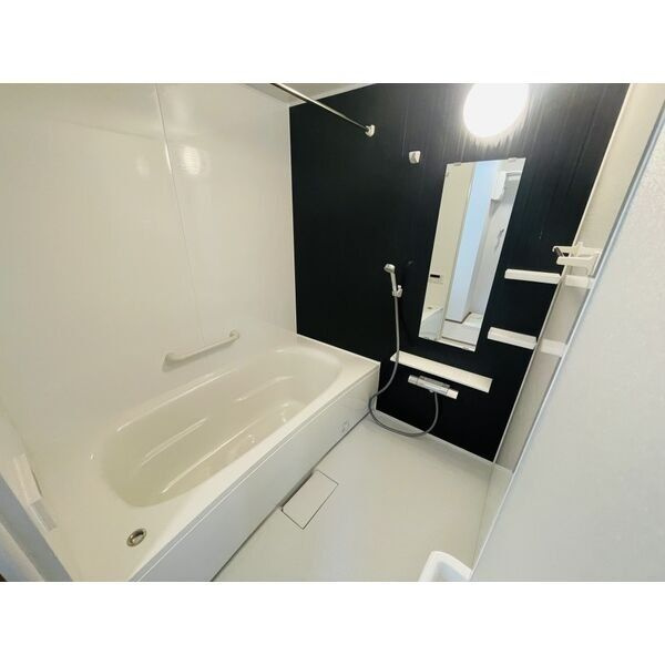 川口市大字久左衛門新田の倉庫