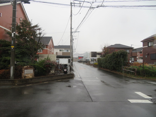 川口市大字久左衛門新田の倉庫