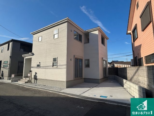 29(土)30(日)現地見学可能！◆泉佐野市鶴原　全2邸の外観|安心の10年保証！外観を美しく保ち、雨水で汚れを落とします！気になることがありましたら、お気軽にお問い合わせください！