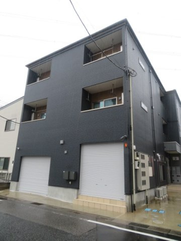 川口市東川口３丁目の倉庫