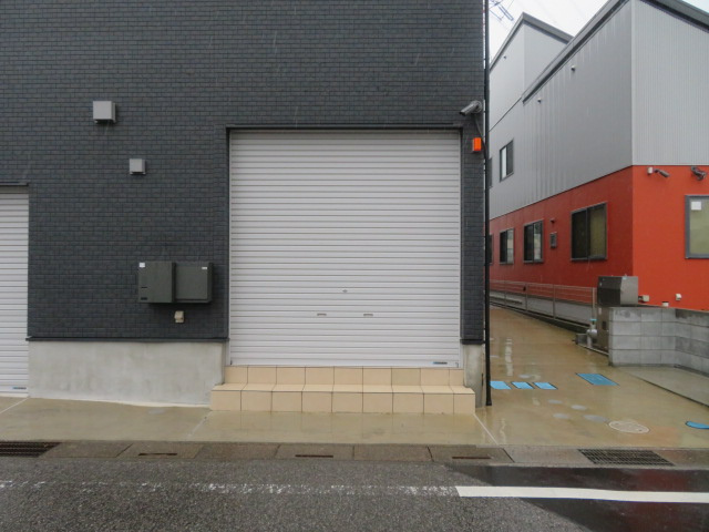 川口市東川口３丁目の倉庫