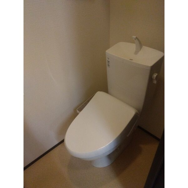 川口市東川口３丁目の倉庫