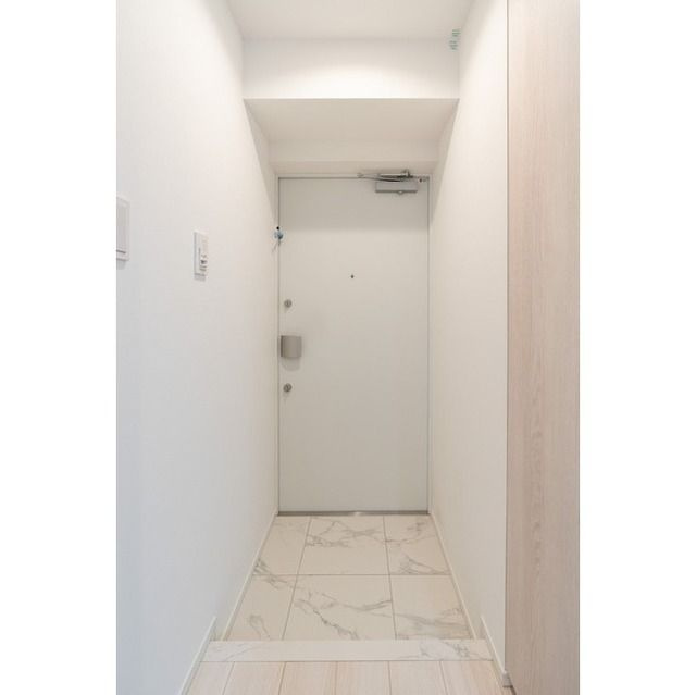 コンフォリア東葛西の玄関