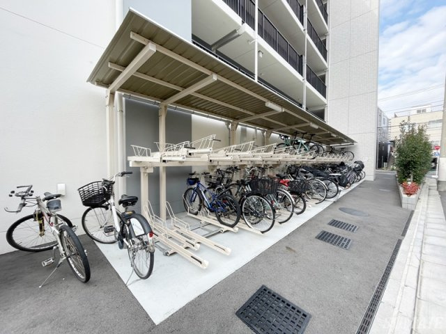 グランカーサ王子Ⅱの駐車場|駐輪場です