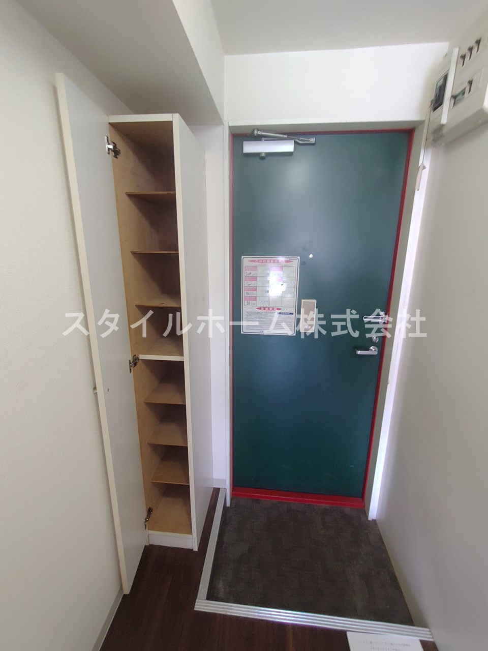 オアシス御油の玄関|同建物内別部屋の写真です。