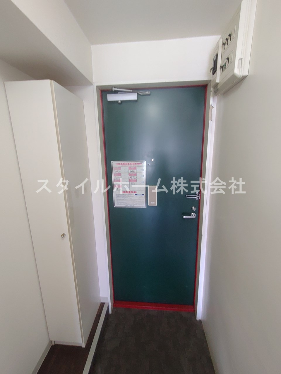 オアシス御油の玄関|同建物内別部屋の写真です。