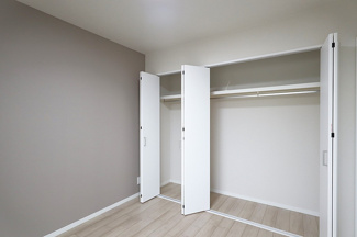 【収納】 | パレ昆陽池公園Ⅰ | 各居室にはクローゼットが設けられております♪たくさんのお洋服・小物が収納できます！！室内を有効に使用していただけます！！