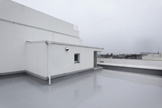 【バルコニー】 | パレ昆陽池公園Ⅰ | 広いルーフバルコニーです♪ぜひ一度ご覧ください！！開放的です！！