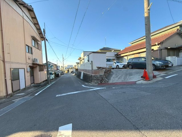 羽根町貸倉庫の周辺