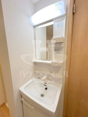 【洗面所】 | モンド・リコ板橋本町 | ゆったりとスペースのある洗面所