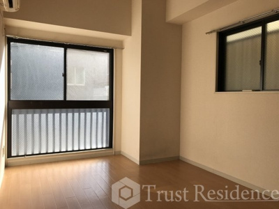 【洋室】 | カーサ・ヴェルデ