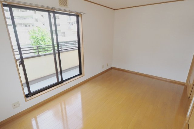 浅野メゾネットの子供部屋