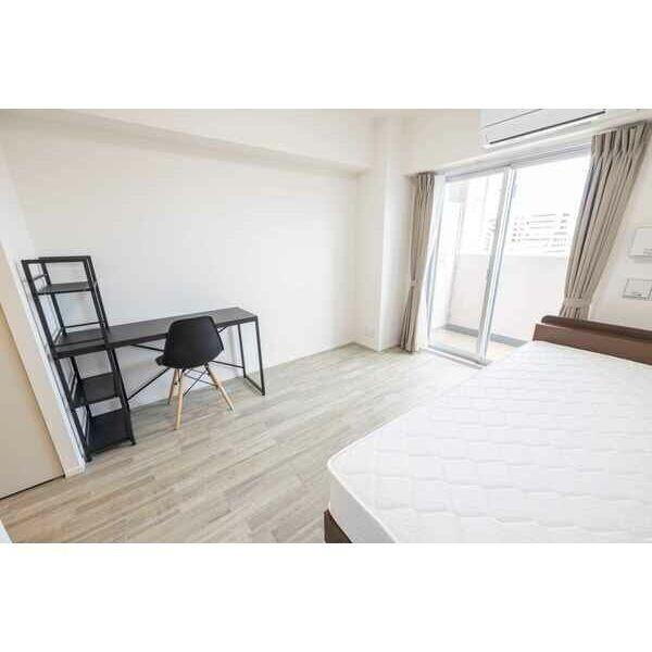 エルプレイス江坂IIの洋室