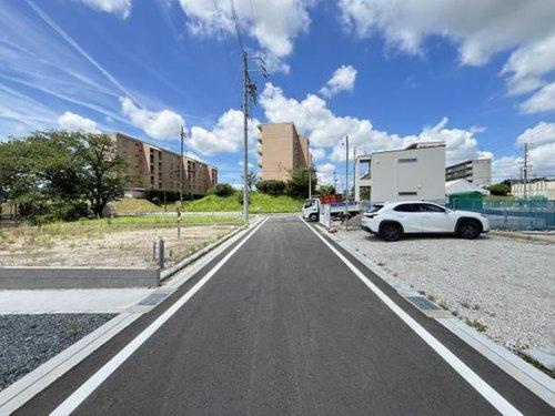 知多郡阿久比町大字宮津字小廻間　全11区画　E-10区画の前面道路含む現地写真|R7.7.19撮影　前道約5ｍ！