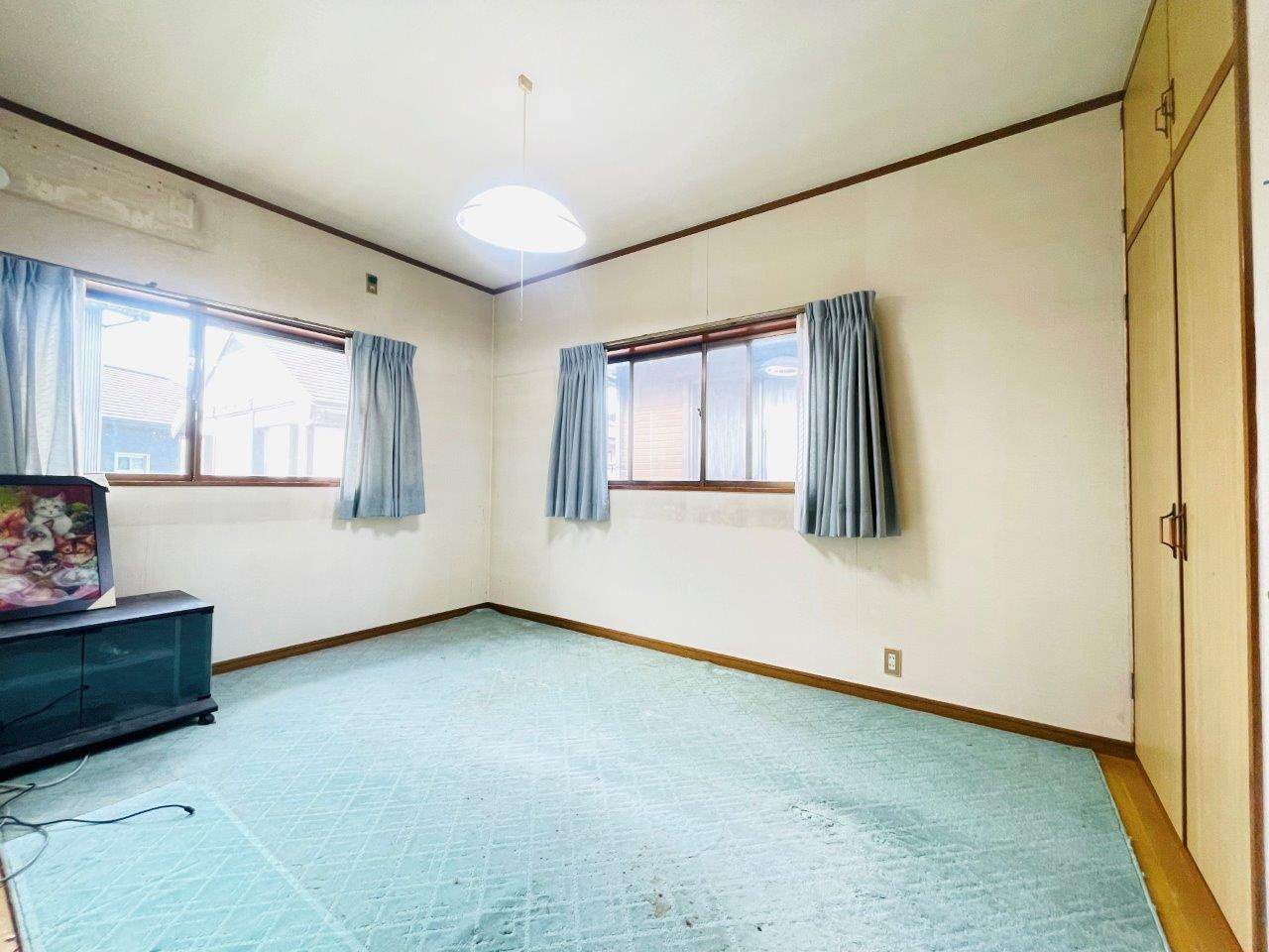 岡崎市青木町の洋室