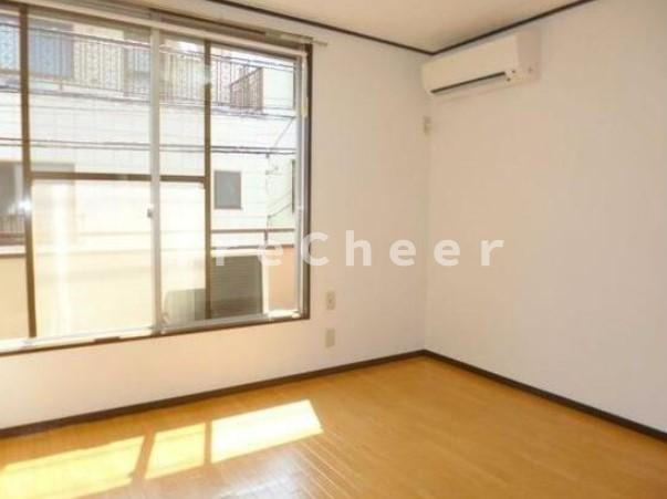 メゾン向丘の居間・リビング