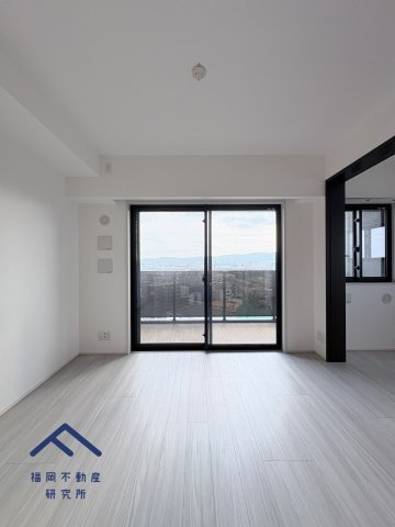  オープンレジデンシア春日原の居間・リビング