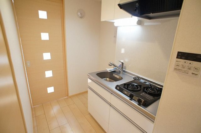 【キッチン】 | エミナンス川口 | コンパクトなキッチンで掃除もラクラク