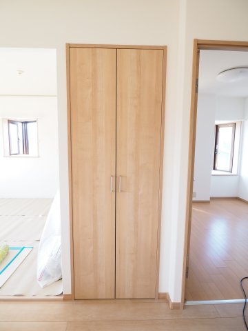 【独立洗面台】 | ノバハイツ信夫ヶ丘 | 参考写真
リフォームイメージは仕様変更となる場合がございます。