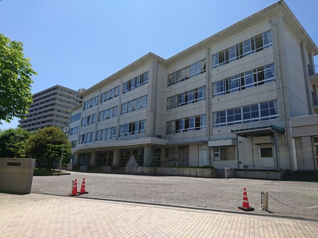 ユートピアレジデンス幸西B棟の周辺|宮浦中学校まで約2000m