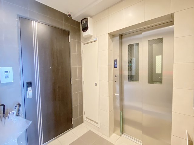 ファーストプレイスのロビー