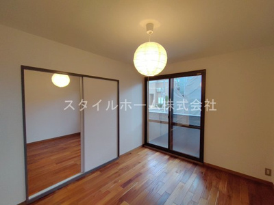 【居間・リビング】 | ユトリロ牛川 | イメージ写真です。