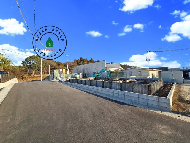 合志市野々島第1-1棟（1号棟）の前面道路含む現地写真|見学の時間などお気軽にお問い合わせ下さい。