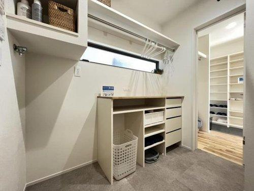 知多郡阿久比町大字宮津字小廻間　全3区画　E-8区画の脱衣所|脱衣室♪