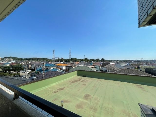 ルミエール岡村 の展望