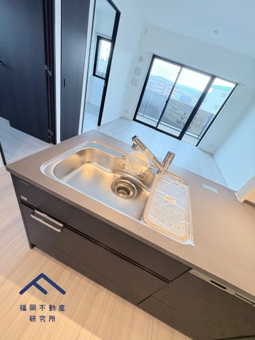  オープンレジデンシア春日原のキッチン