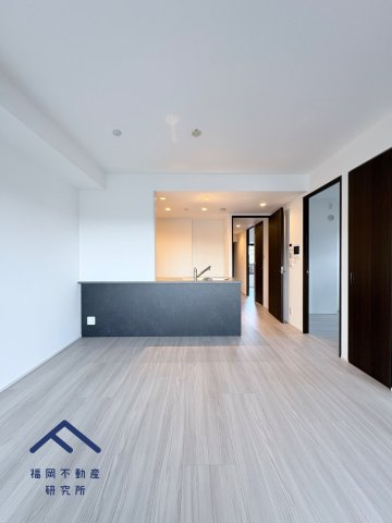  オープンレジデンシア春日原の居間・リビング