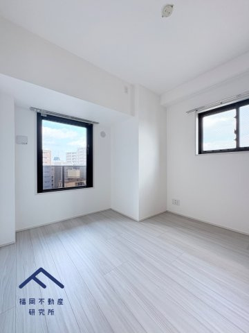  オープンレジデンシア春日原の洋室