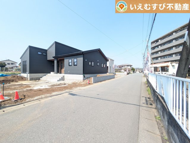 Livele Garden.S　寄居町富田の前面道路含む現地写真