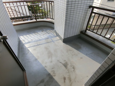 【バルコニー】 | フォーレスト中百舌鳥