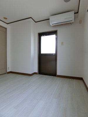 【寝室】 | フォーレスト中百舌鳥