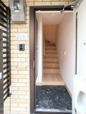 【玄関】 | ターナ木曽西B棟