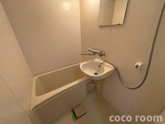 コンフォートイナリの浴室