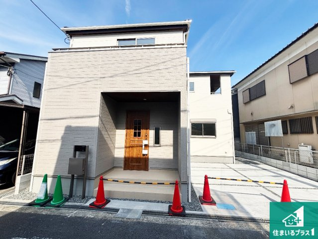 ●29(土)30(日)現地案内可能！　橿原市中曽司町　限定1邸　の外観|安心の10年保証！外観を美しく保ち、雨水で汚れを落とします！気になることがありましたら、お気軽にお問い合わせください！