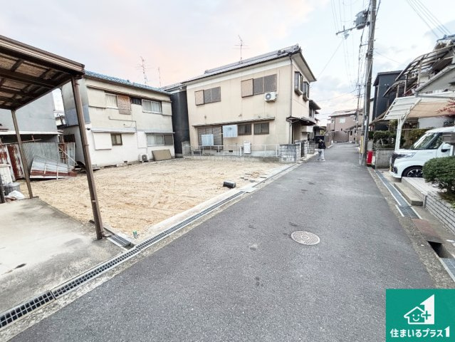 橿原市中曽司町　第10期　新築一戸建ての前面道路含む現地写真|周辺は閑静な住宅街です。前面道路もしっかりと有りますので車の出し入れも安心ですよ！