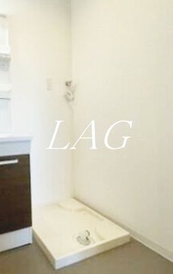 【設備】 | ジーメゾン埼玉指扇 | 室内洗濯機置き場です。