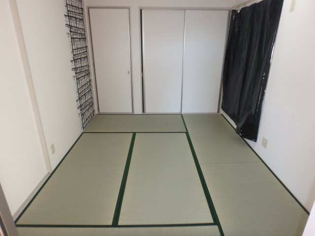 プリマリア南の和室