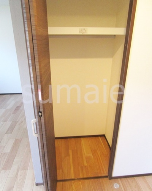 アーバンパーク王子の収納|クローゼット広め！