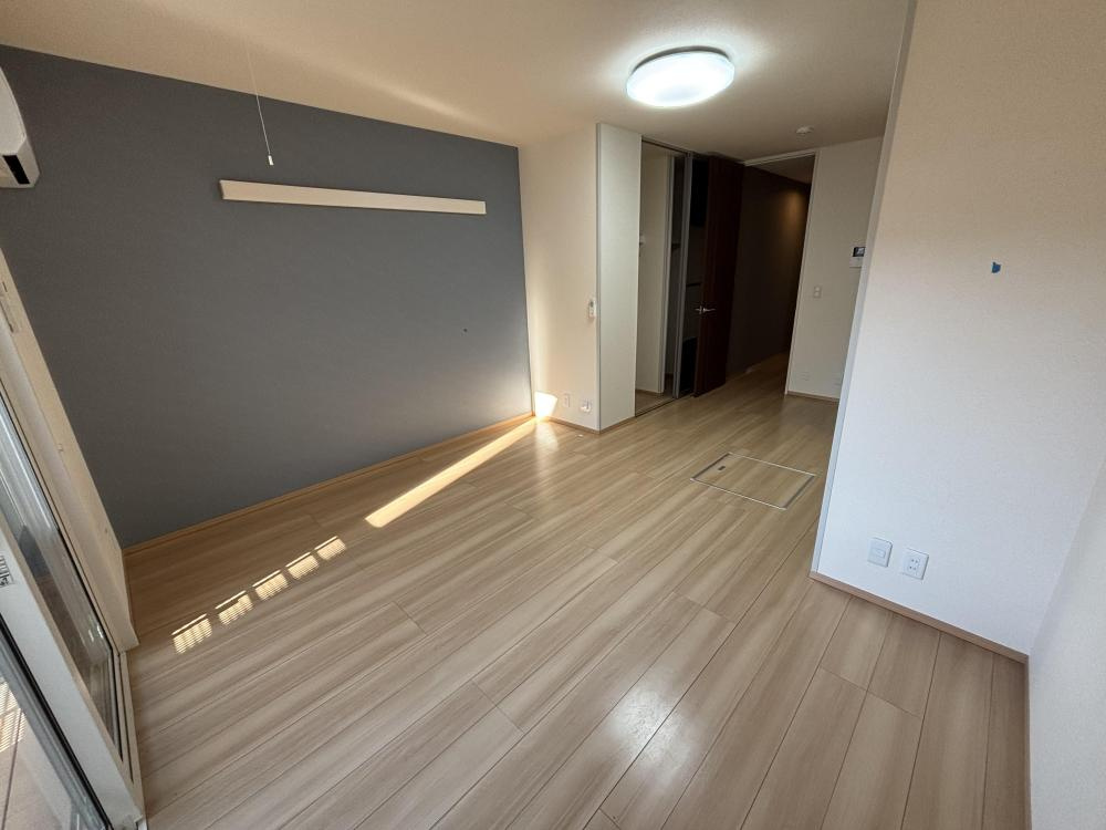 ルミエール大東の居間・リビング