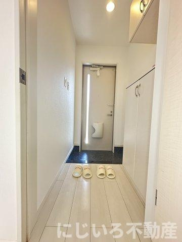 カネイコート日開野Ⅱの玄関